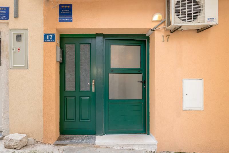 스플리트 Porta Adriatica B&B 외부 사진